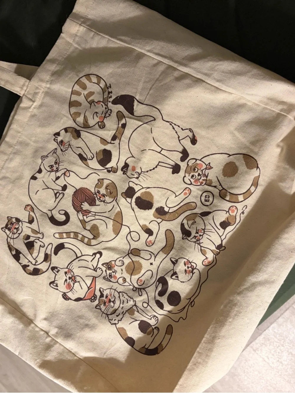 Cream Cat Illustration Tote Bag with Brown and Black Accents